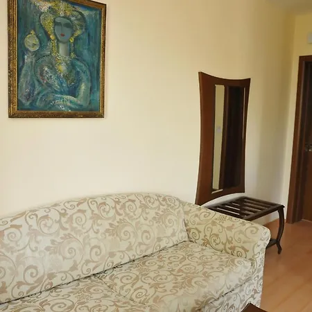 Apartmanhotel Apart Mida Napospart