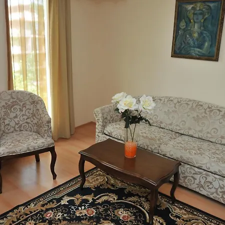 Apart Mida Apartmanhotel