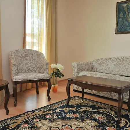 Apart Mida Apartmanhotel Napospart